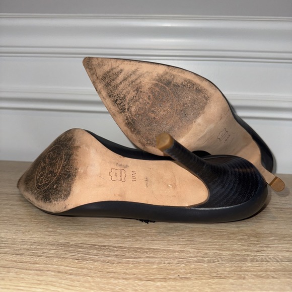 Tory Burch Beverly Heel Sz 10 Leather Navy Blue EUC‎ Bow Pump Stiletto Brazil - Picture 13 of 15